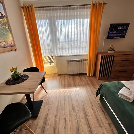 Widokowy Apartament - Pokoje Goscinne Banska Wyzna Kültér fotó