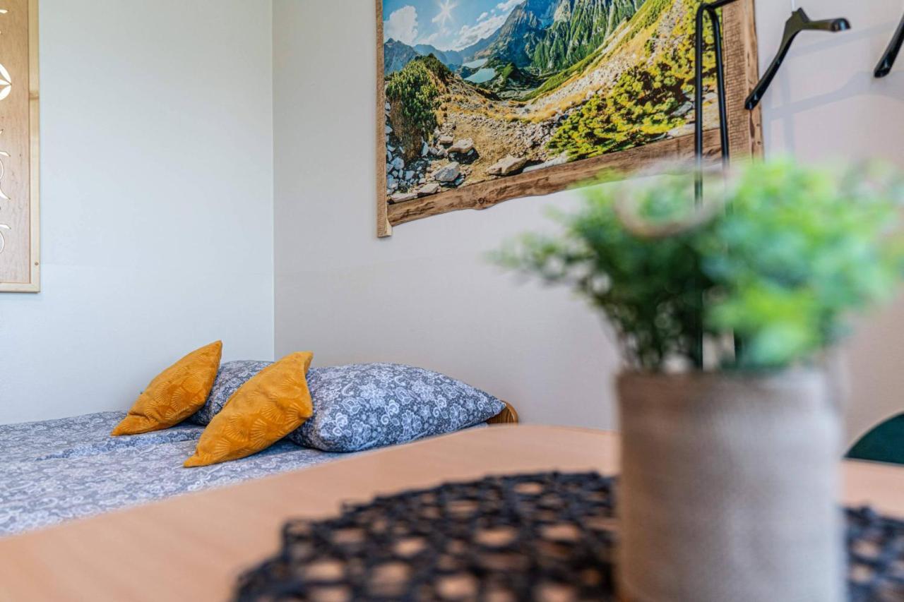 Widokowy Apartament - Pokoje Goscinne Banska Wyzna Kültér fotó