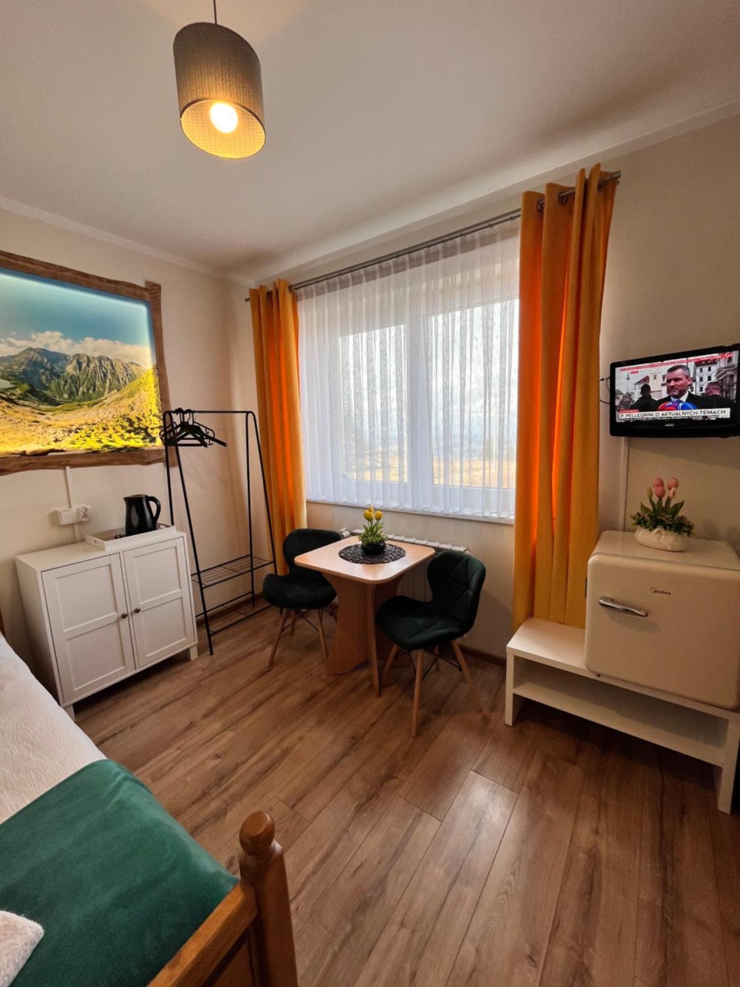 Widokowy Apartament - Pokoje Goscinne Banska Wyzna Kültér fotó