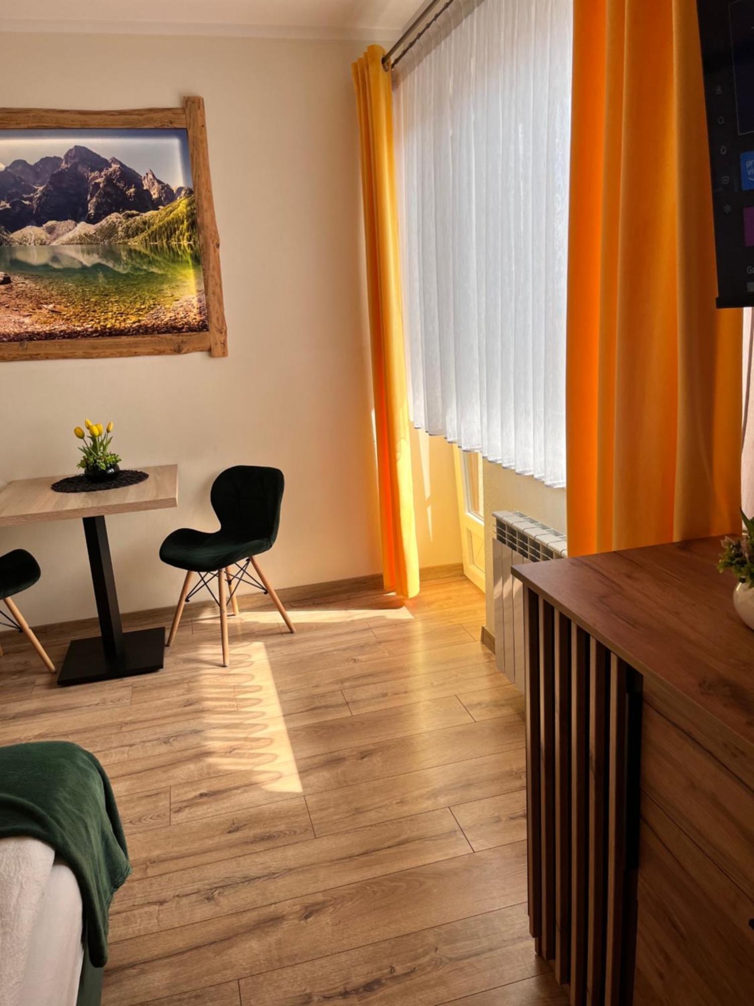 Widokowy Apartament - Pokoje Goscinne Banska Wyzna Kültér fotó
